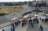 Έκτακτο. Αναστάτωση στο mall μετά από τηλεφώνημα για Βόμβα - Φώτο