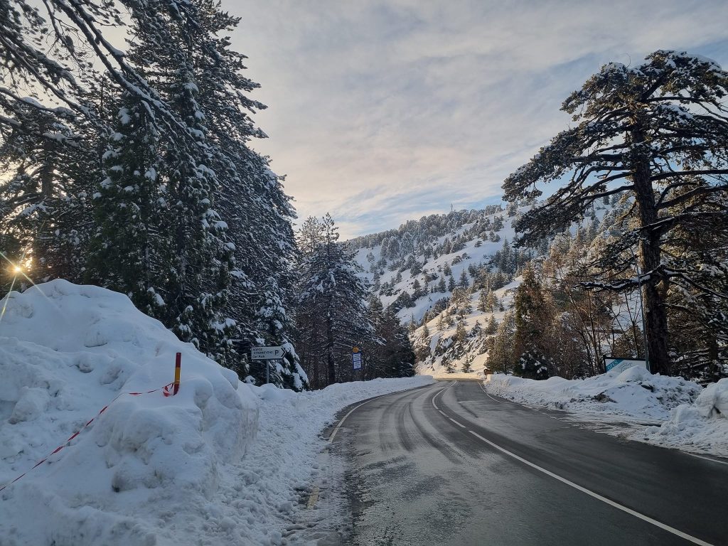 Ανοικτοί οι δρόμοι στο Τρόοδος, διευθετήσεις Αστυνομίας για κυκλοφορία