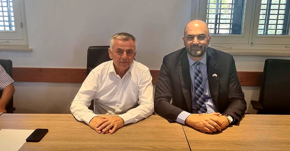 Π. Χρυσοχούς: Συνάντηση Δημάρχου με τον Πρέσβη του Ισραήλ στην Κύπρο