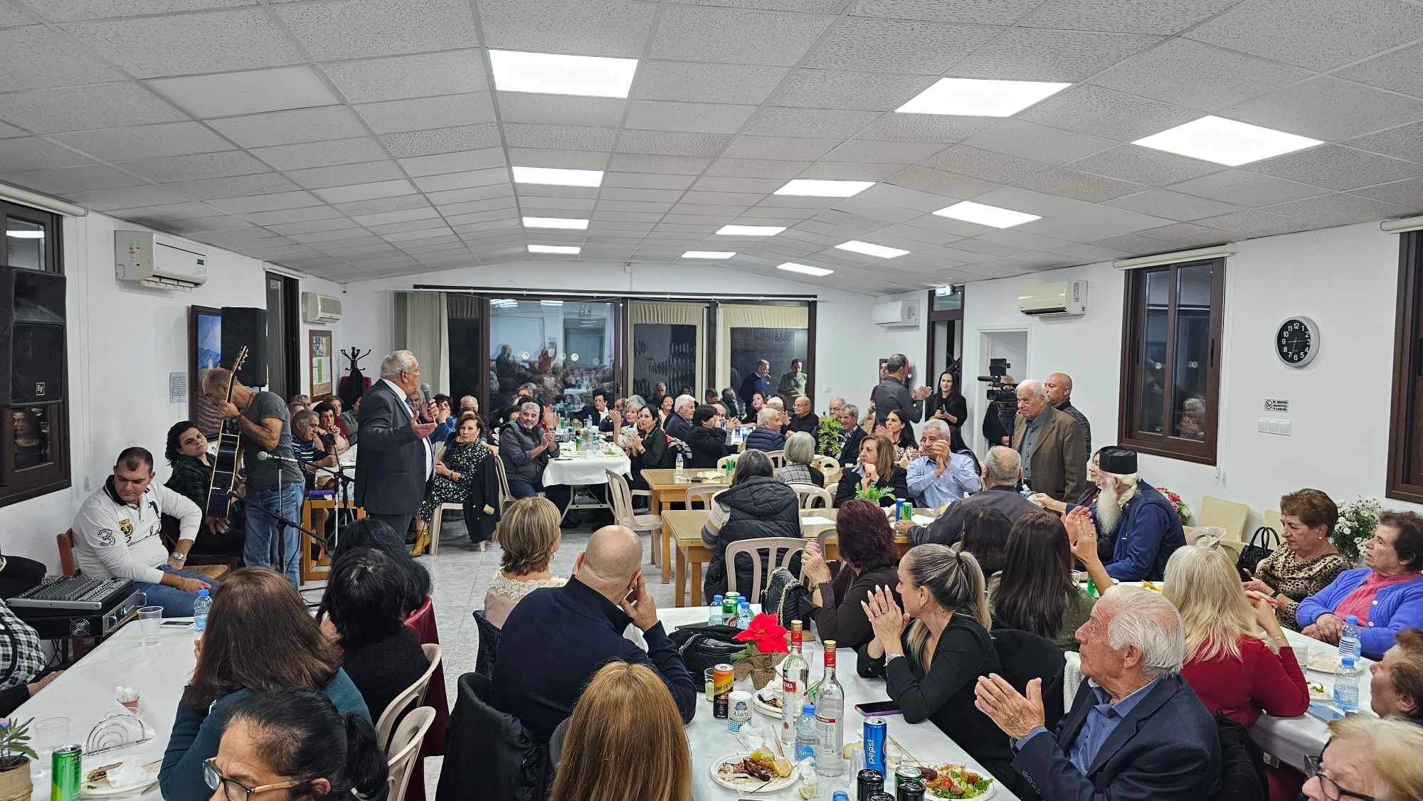 ΣΚΕ Χλώρακας: Εορταστικό δείπνο με χορό  και διασκέδαση παρέθεσε η ταβέρνα MICHIOS