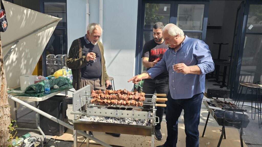 Πήραν φωτιά οι φουκούδες στην Πάφο: Τι λέει ο Κούννας (ΦΩΤΟ)