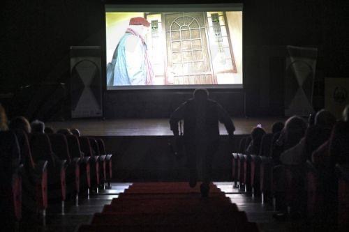 Με επιτυχία οι κινηματογραφικές προβολές Πάφου με «Αλονζανφάν» των αδελφών Ταβιάνι