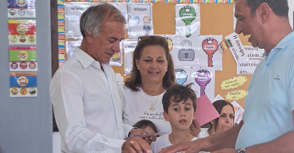 Ο υποψήφιος δήμαρχος Ανατολικής Πάφου Κυριάκος Χατζηβασίλη ψήφισε στο Α' Δημοτικό Γεροσκήπου