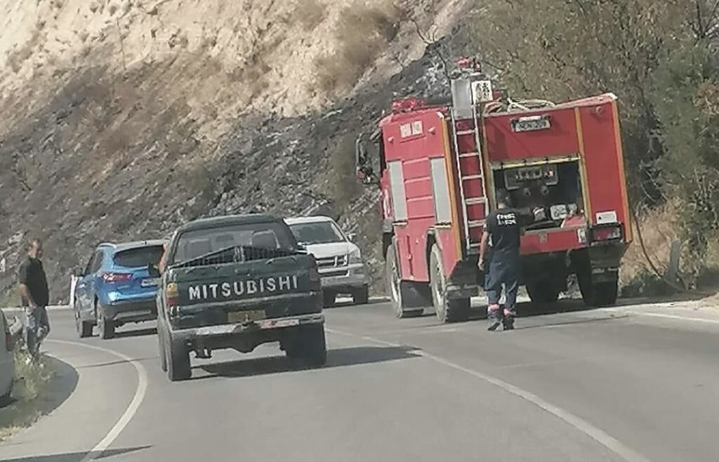 Τα αίτια της φωτιάς στην Πάφο διερευνούν Αστυνομία και Πυροσβεστική