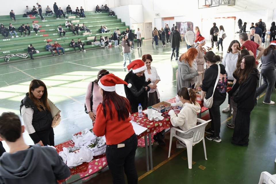 Τεχνική Σχολή Πάφου: Χριστουγεννιάτικο παζαράκι