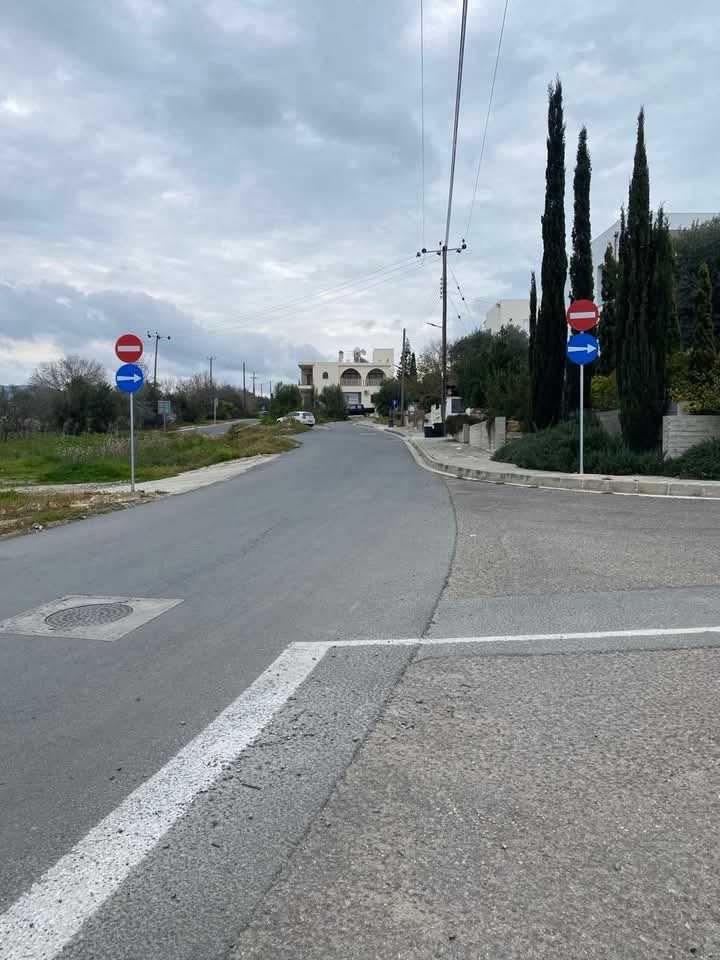 Κοινοτικό Συμβούλιο Έμπας: Μονοδρομοποίηση μέρους οδού για αποφυγή δυστυχημάτων